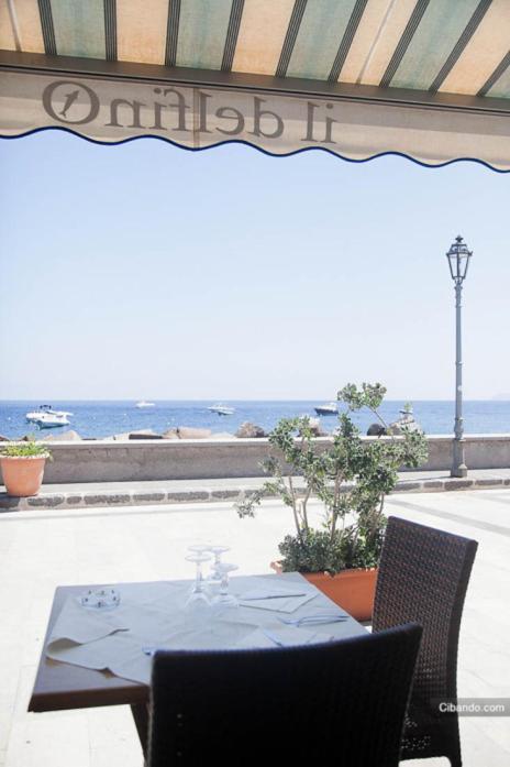 Hotel Il Delfino Santa Marina Salina Exterior foto