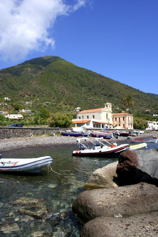Hotel Il Delfino Santa Marina Salina Exterior foto